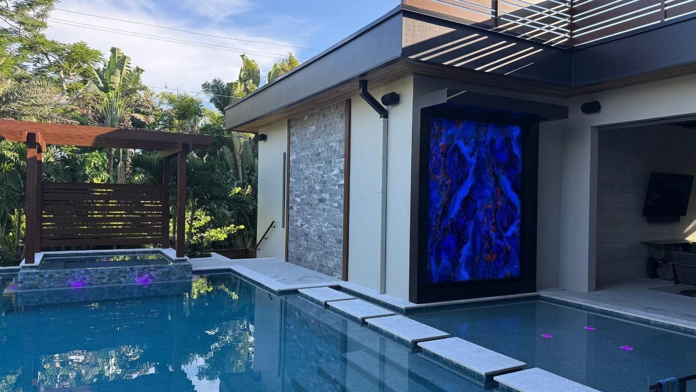 Illuminated glass countertops, partitions, and architectural surfaces by Dyer Design Glassworks